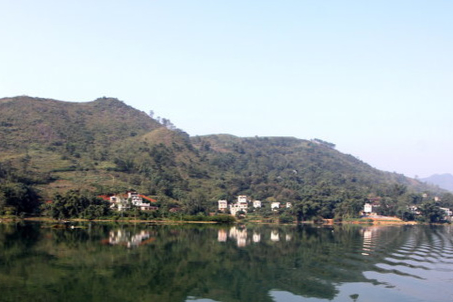 广西巴马赐福湖自驾露营地