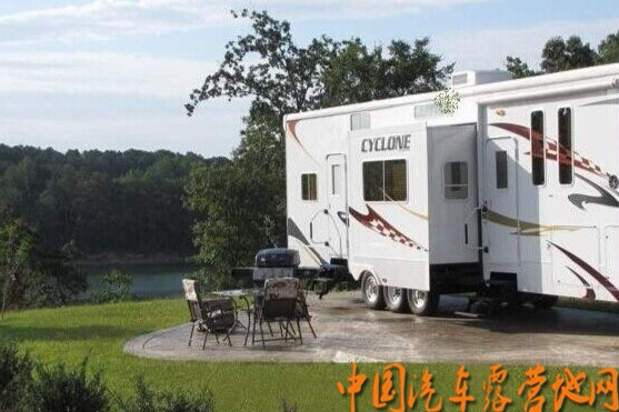 港中旅龙佑赤壁温泉度假区